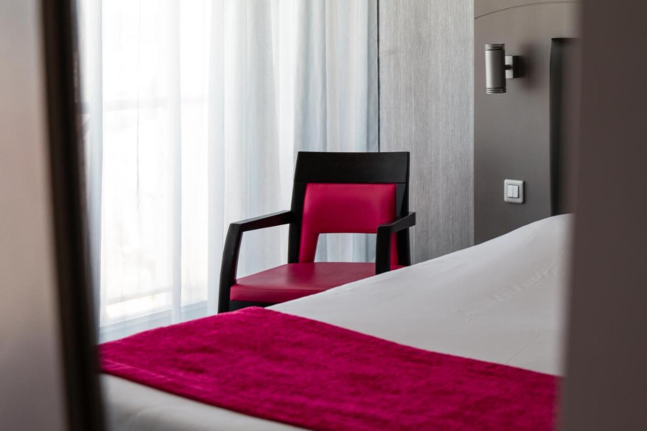 Hotel Le Nautic Arcachon Bagian luar foto